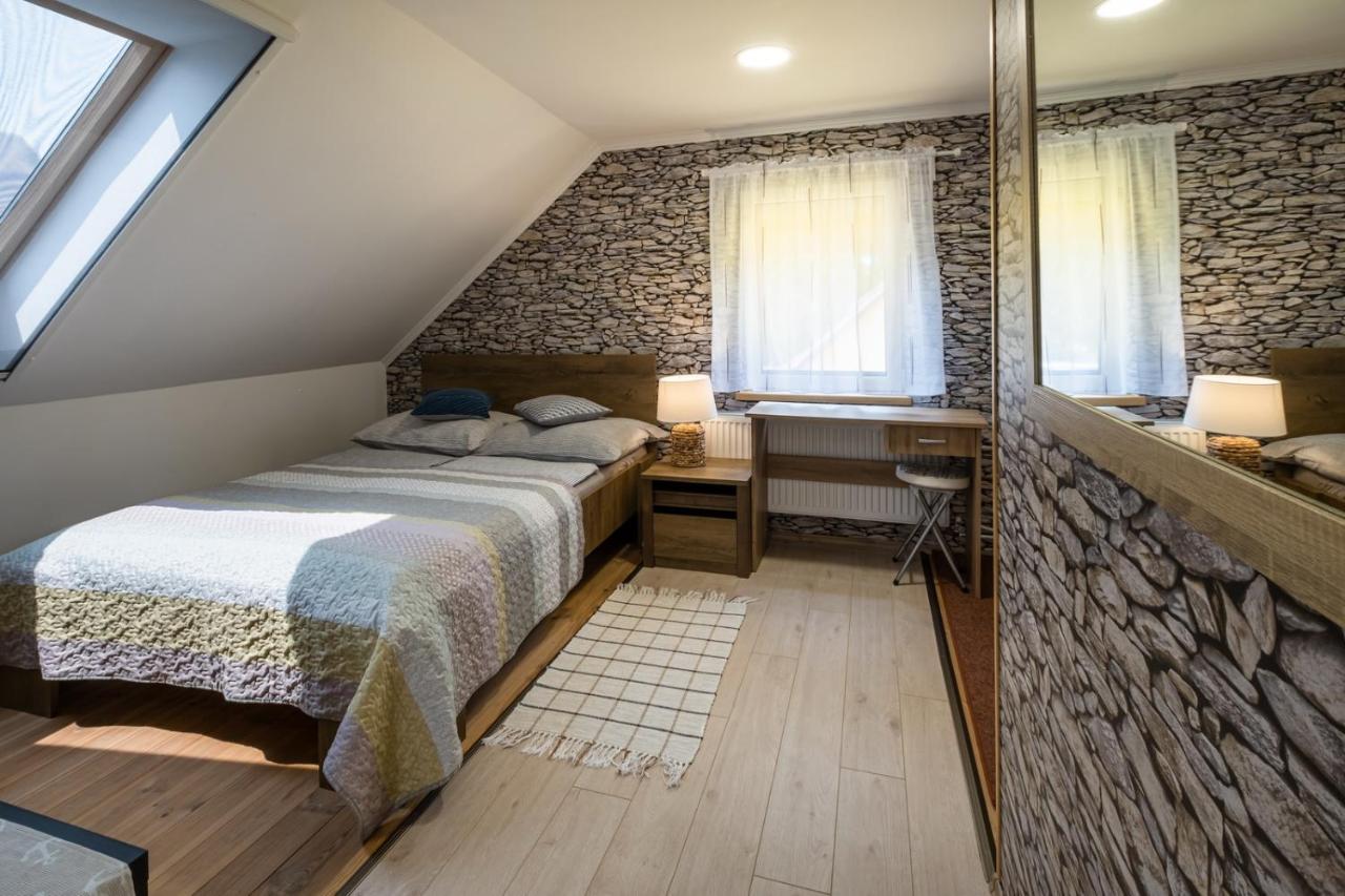 Szuerke Vendeghaz Balatonkenesen Apartment Exterior foto